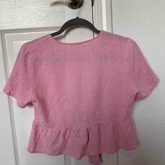 Pink Lottie moss front tie top from Pacsun - Picture 3 of 4